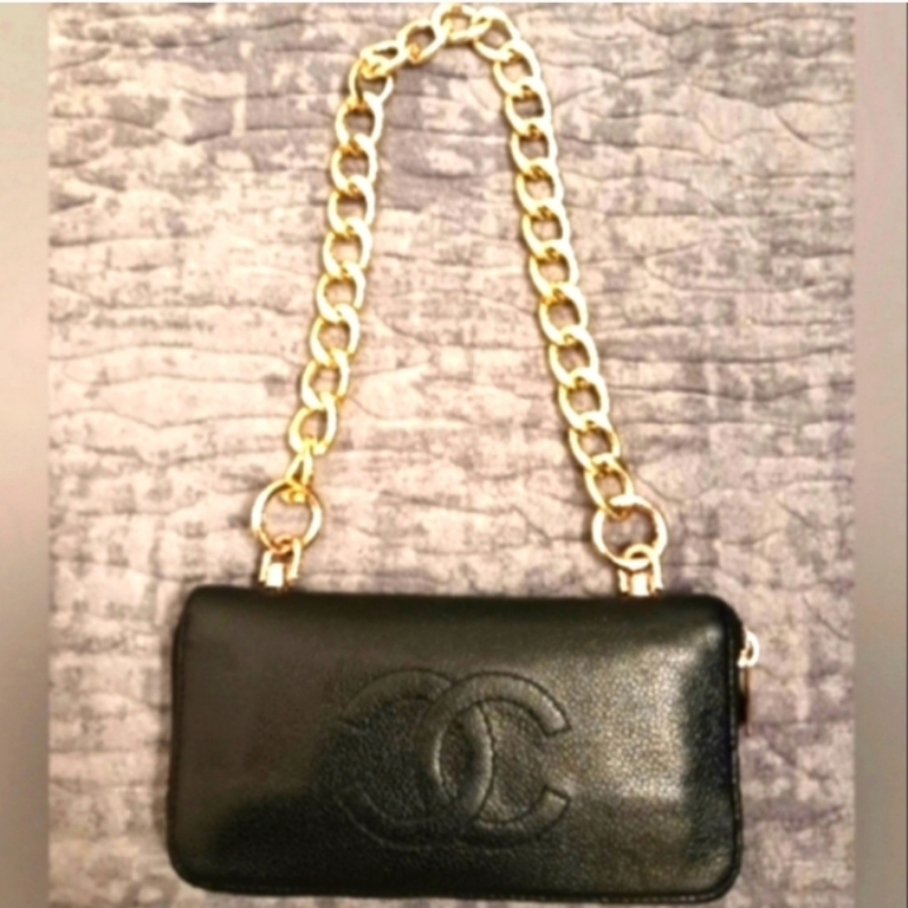 Black Chanel Wallet On Chain - Picture 2 of 8